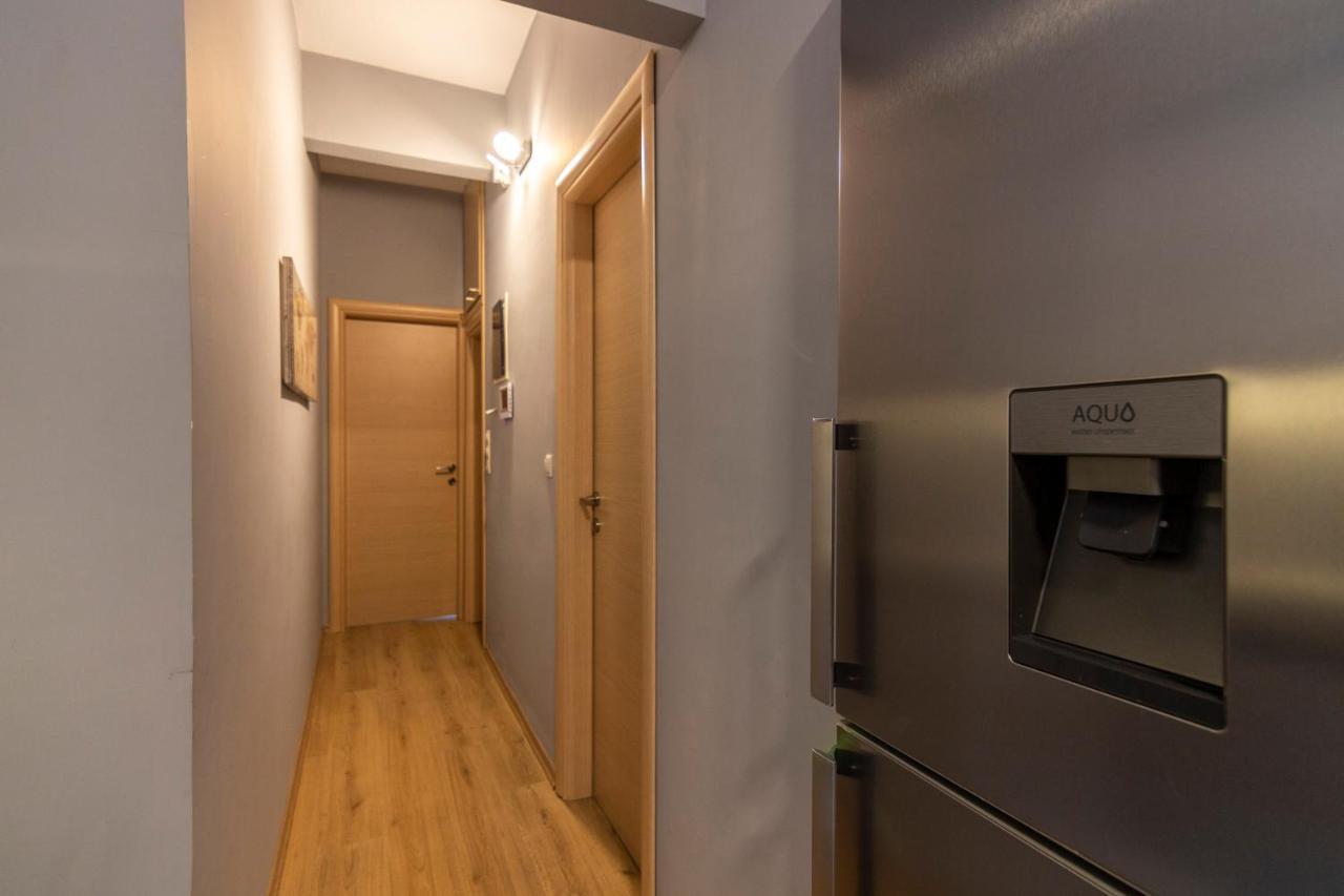 Luxury Suite 10' From The Center Athens Exterior photo